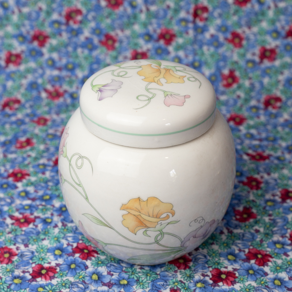 Vintage Sadler Sweet Pea Ginger Jar: Lidded Ceramic Jar