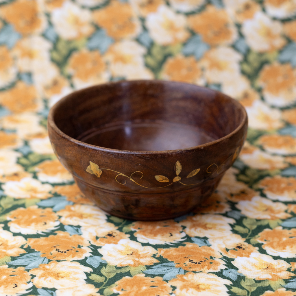 Vintage Wood and Brass Bowl: Small Decorative Trinket Bowl with Brass Inlay