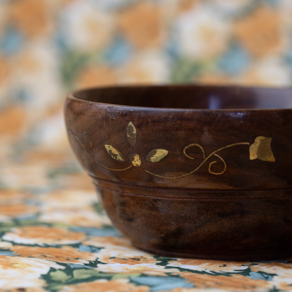 Vintage Wood and Brass Bowl: Small Decorative Trinket Bowl with Brass Inlay