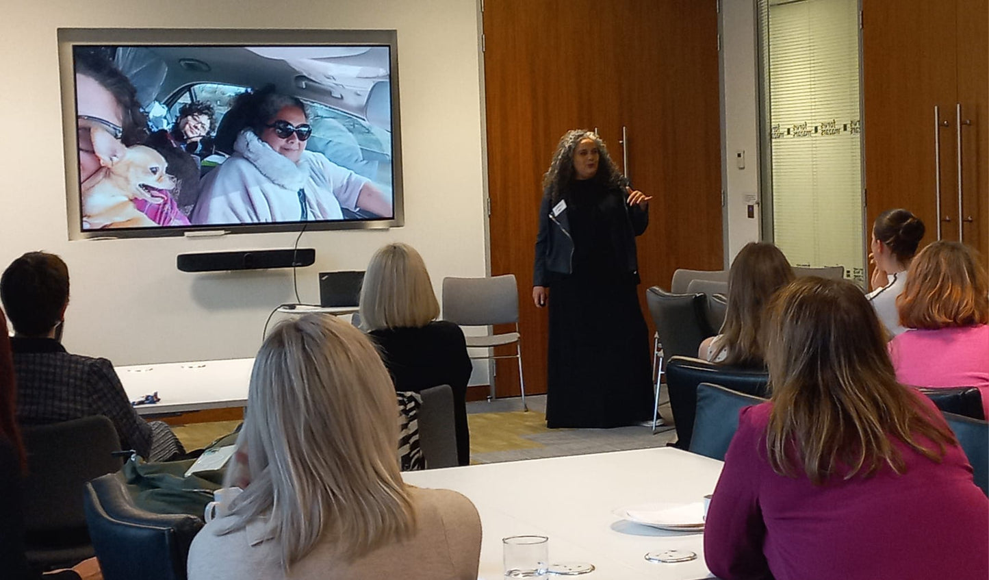 Eliminate Imposter Syndrome & Share your story with confidence. 

A Transformational half day speaking Workshop