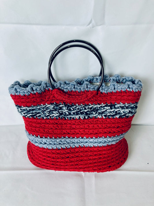 Coeur Rouge Tote: Handmade French Crochet Tote Bag in Red